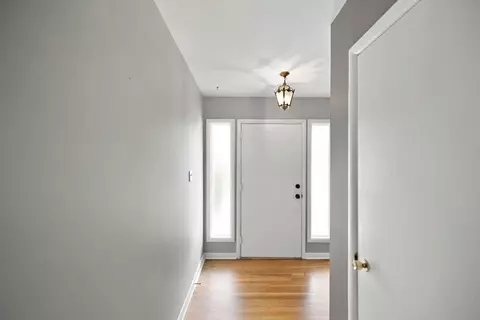 Entry Way - 331 Clairmont Dr, Warner Robins, GA 31088 photo 1 of 2