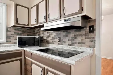 Kitchen - 331 Clairmont Dr, Warner Robins, GA 31088 photo 5 of 5