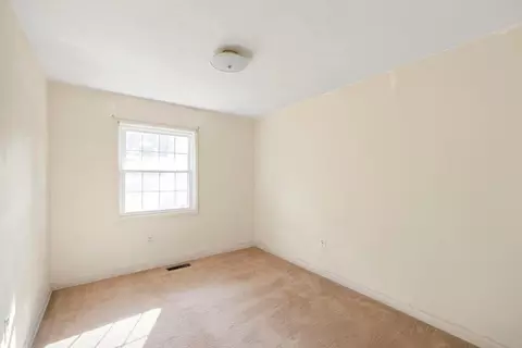 Bedroom - 331 Clairmont Dr, Warner Robins, GA 31088 photo 1 of 6
