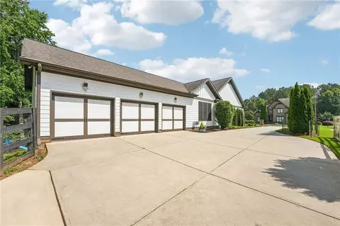 Exterior - 2094 Harmony Dr, Canton, GA 30115 photo 2 of 11