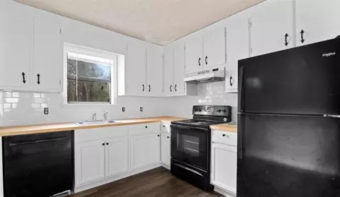 Other - 271 E Wright St, Winder, GA 30680 photo 2 of 4