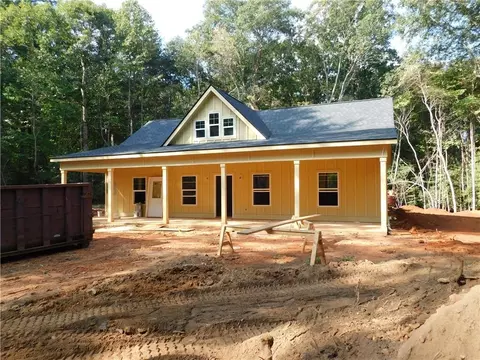 51 Chester Road Rd, Dahlonega, GA 30533