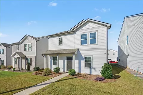 Exterior - 121 Hargrave Ave, Bethlehem, GA 30620 photo 3 of 5