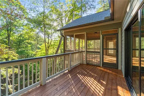 595 Wake Robin Dr, Big Canoe, GA 30143
