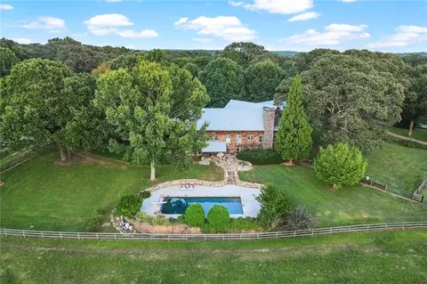 681 Duck Thurmond Rd, Dawsonville, GA 30534