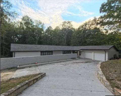 1351 Paces Forest Dr NW, Atlanta, GA 30327