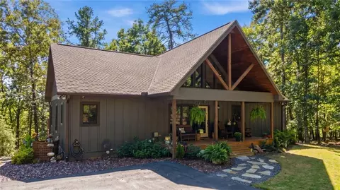446 Old Village Rd, Sautee Nacoochee, GA 30571