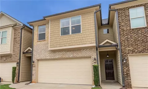 4401 Fulson Dr, Lilburn, GA 30047