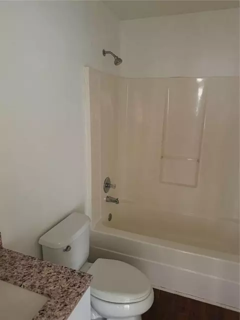 5741 Wellborn Oaks Ct, Lithonia, GA 30058