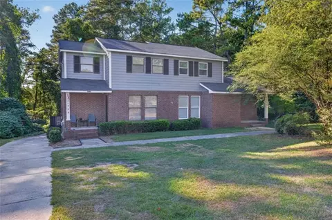 3173 Dove Ct, Snellville, GA 30078