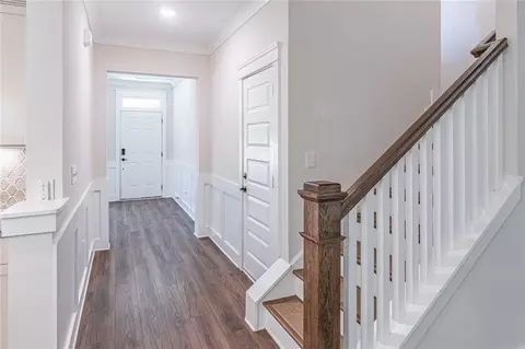 Entry Way - 2849 Windsor Knoll Dr, Dacula, GA 30019 photo 4 of 5