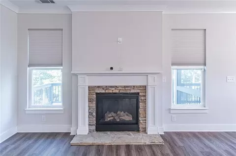 Living - 2849 Windsor Knoll Dr, Dacula, GA 30019 photo 5 of 10
