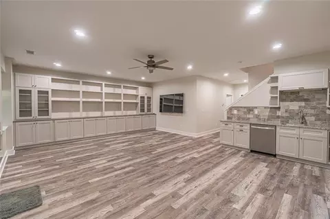 Living - 2849 Windsor Knoll Dr, Dacula, GA 30019 photo 9 of 10