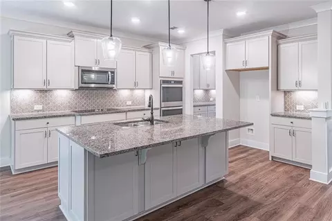 Kitchen - 2849 Windsor Knoll Dr, Dacula, GA 30019 photo 2 of 7