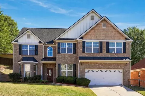 1141 Ashton Park Dr, Lawrenceville, GA 30045