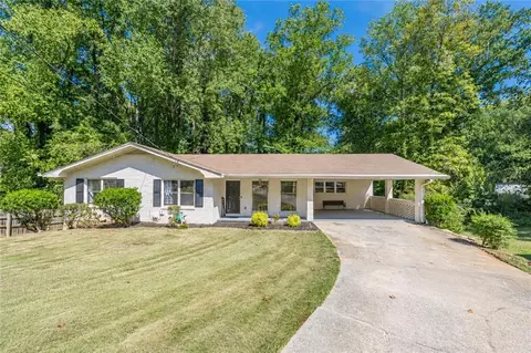 2670 Kelly Lake Ct, Decatur, GA 30032