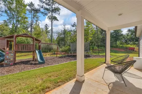 Exterior - 1094 Mcleod Estates Dr, Monroe, GA 30655 photo 6 of 11