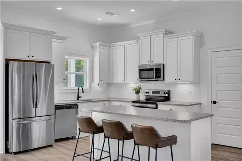 Kitchen - 1094 Mcleod Estates Dr, Monroe, GA 30655 photo 8 of 8