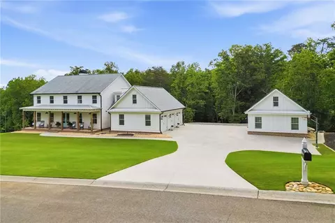 180 Laurel Ridge Ln, Ball Ground, GA 30107