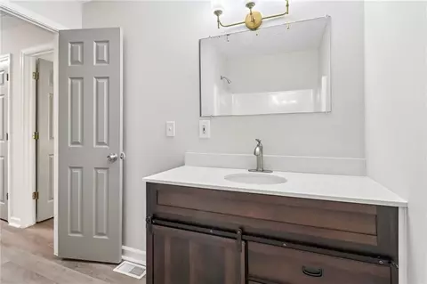 Bath - 7 Mosley Ln, Buchanan, GA 30113 photo 6 of 6