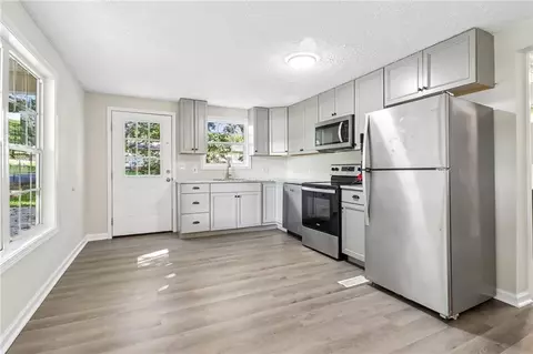 Kitchen - 7 Mosley Ln, Buchanan, GA 30113 photo 1 of 1