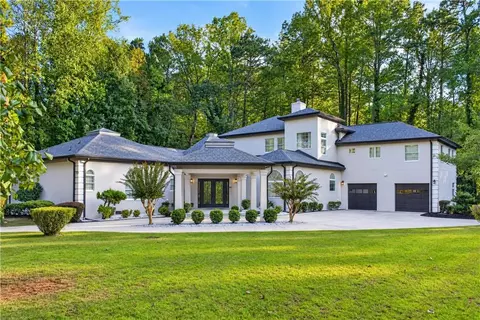 775 SW Flamingo Dr, Atlanta, GA 30311