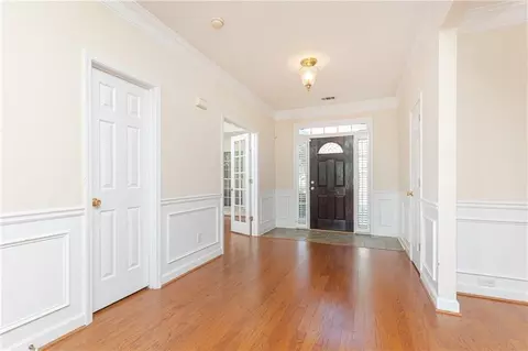 Entry Way - 4169 Regency Ct, Brookhaven, GA 30341 photo 2 of 2