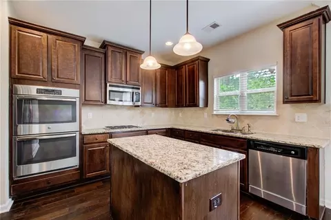 Kitchen - 344 Mango Ct, Mcdonough, GA 30253 photo 2 of 3