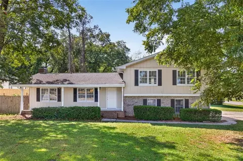 1021 Grayson Hwy, Lawrenceville, GA 30046