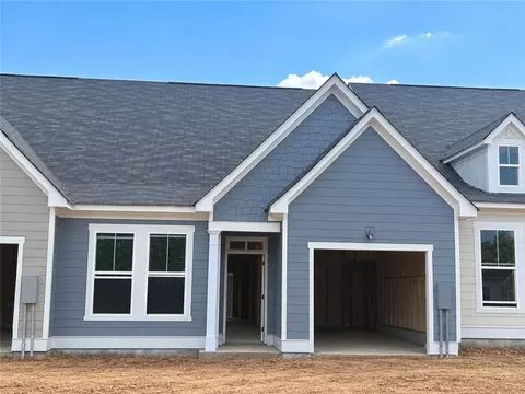 108 Harmony Cir, Cartersville, GA 30120