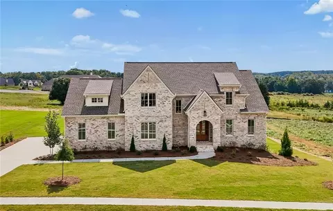 2275 Malcom Estates Dr, Bogart, GA 30622