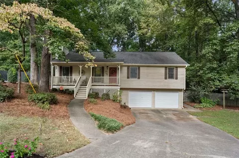 7080 Sumit Creek Dr NW, Kennesaw, GA 30152