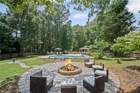Exterior - 1585 Roper Rd, Canton, GA 30115 photo 7 of 13