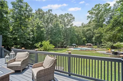 Exterior - 1585 Roper Rd, Canton, GA 30115 photo 5 of 13
