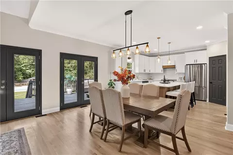 Dining - 1585 Roper Rd, Canton, GA 30115 photo 2 of 3