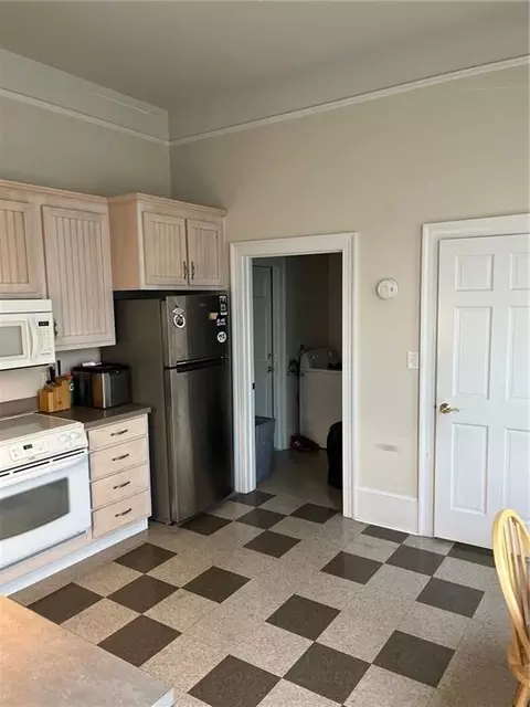 Kitchen - 340 Orange St, Macon, GA 31201 photo 2 of 2