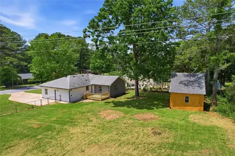Exterior - 1902 Mural Cir, Morrow, GA 30260 photo 10 of 10