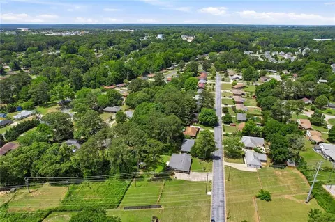 View/Area - 1902 Mural Cir, Morrow, GA 30260 photo 2 of 3