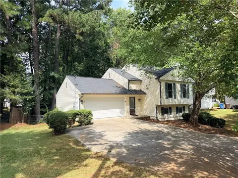 305 Birch Rill Dr, Alpharetta, GA 30022