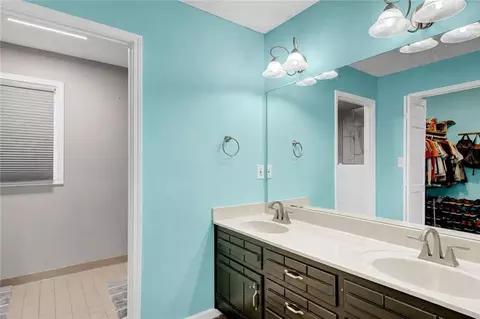 Bath - 8535 Downs Rd, Winston, GA 30187 photo 1 of 1