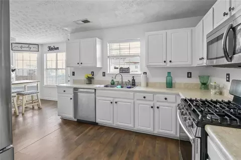 Kitchen - 795 Compton Ln, Mcdonough, GA 30253 photo 5 of 5