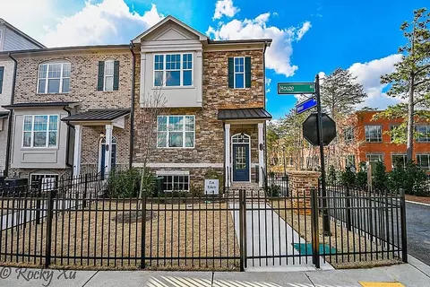 120 Wren Dr, Roswell, GA 30076