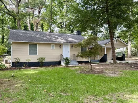 1268 Woodland Rd NE, Conyers, GA 30012