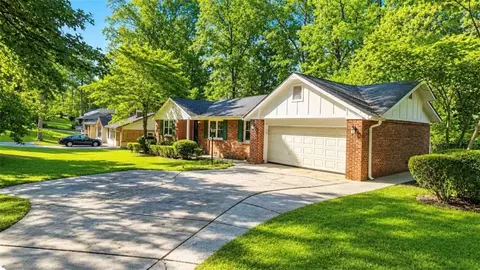 2751 Ben Hill Rd, East Point, GA 30344