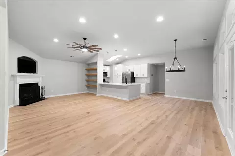 Living - 128 Jaime Dr, Canton, GA 30114 photo 1 of 3