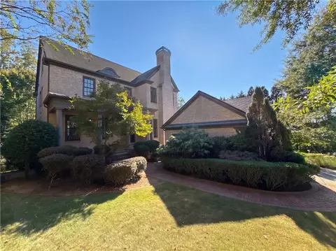 1119 Ridenour Ct NW, Kennesaw, GA 30152
