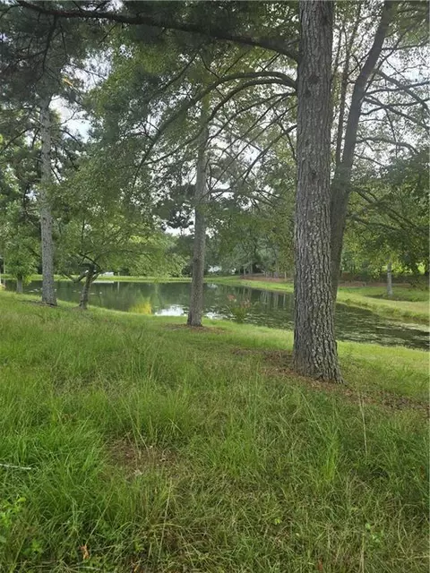 4462 Lee Rd, Snellville, GA 30039
