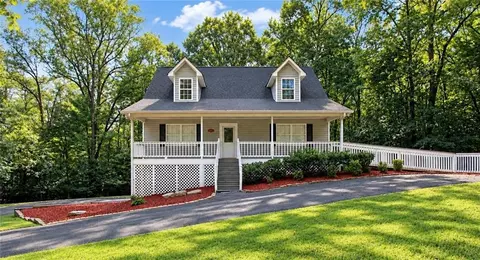 956 Bernhardt Rd, Ellijay, GA 30536
