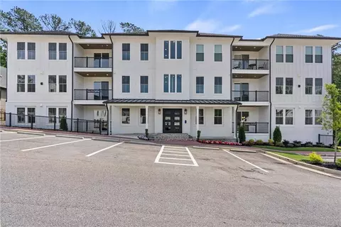1050 Blair Ln #101, Peachtree City, GA 30269