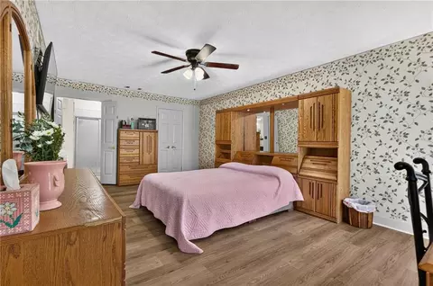 Bedroom - 169 Silver Dollar Rd, Barnesville, GA 30204 photo 3 of 9